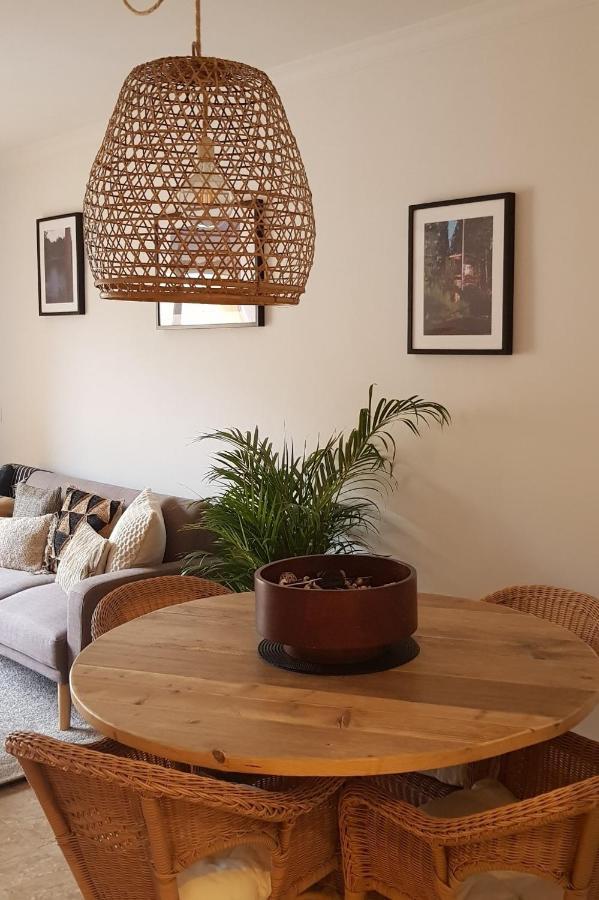 Lovely 2 Bedroom Close To Castle. Apartment Denia